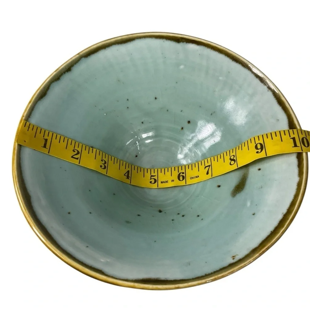 Handmade Studio Pottery Bowl Green Blue Glaze 8 3/16” Wide Tapered V Shape